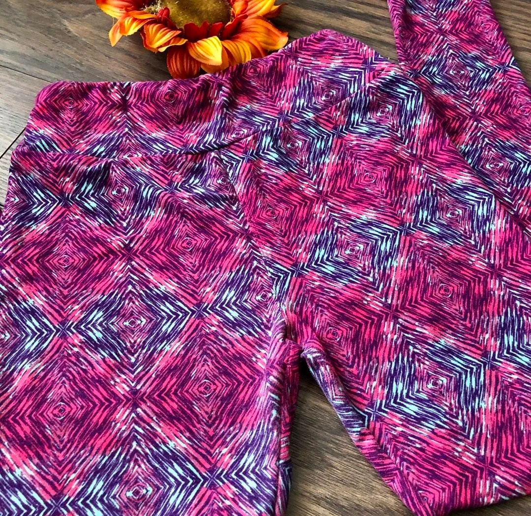 Bright Diamond Aztec Print Leggings OS - Image 5