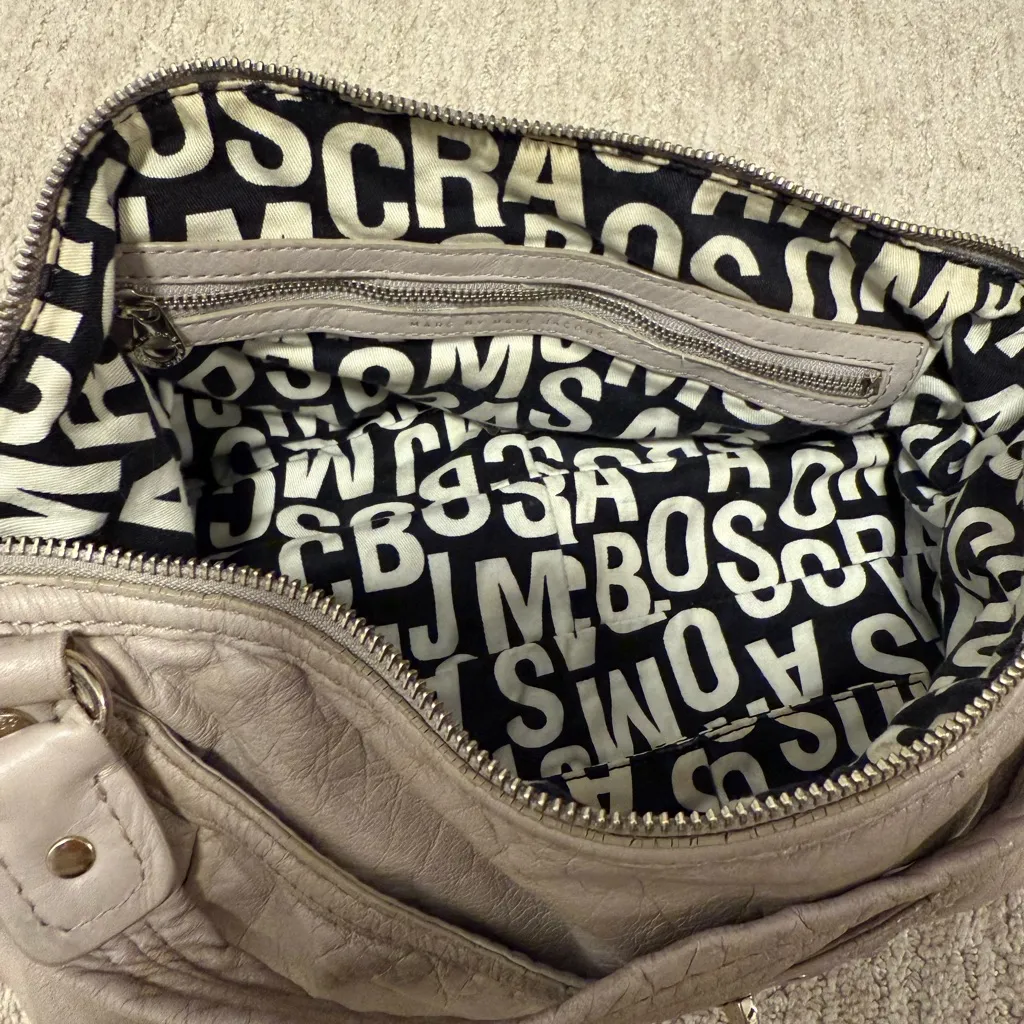 Marc by Marc Jacob Gray Leather Handbag - Image 8