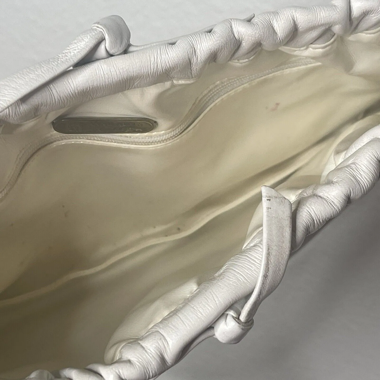 Vintage Anne Klein for Calderon 70s White Leather Shoulder Crossbody Purse - Image 9