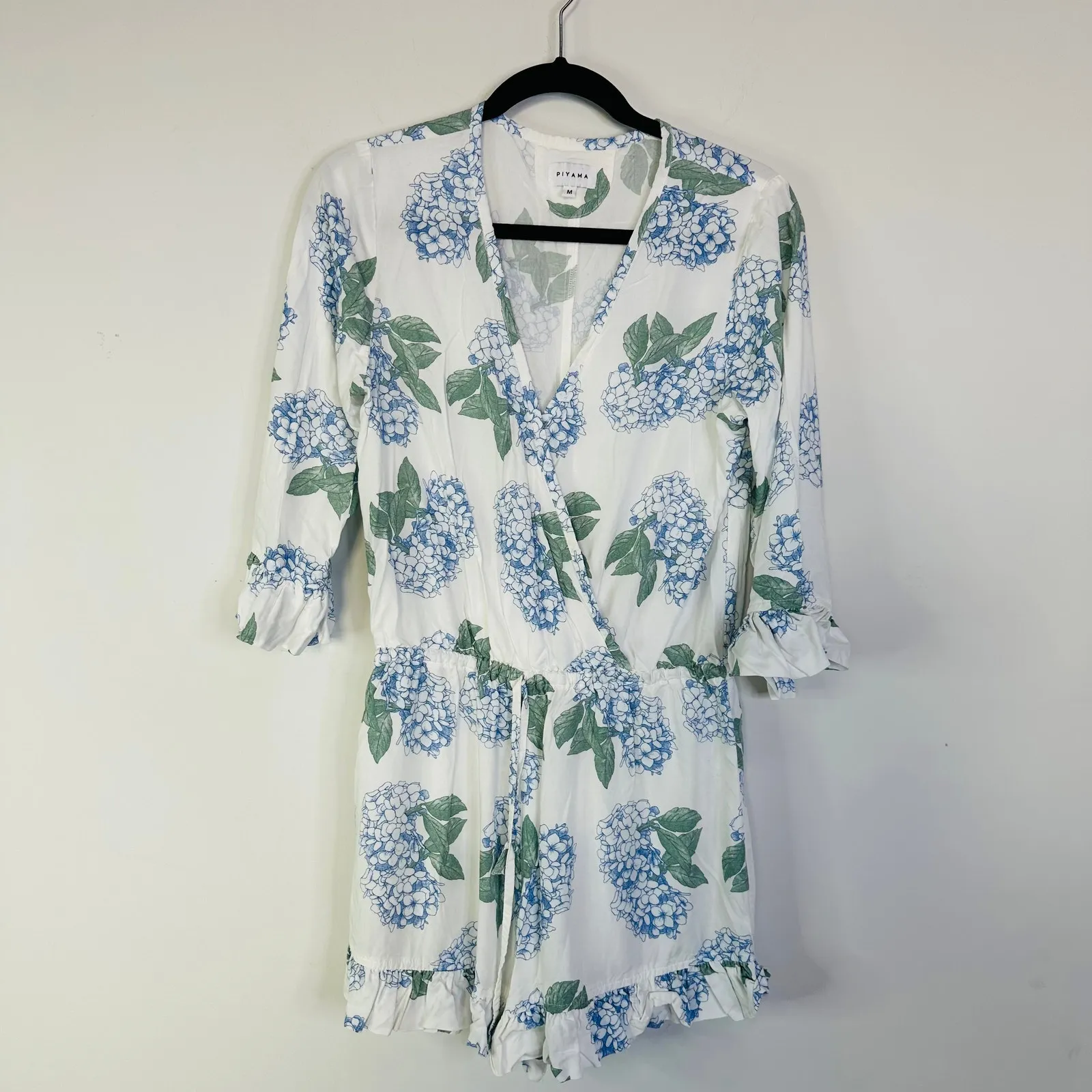 Piyama Hydrangea Blue Bridesmaid Harper Pajama Romper Size Medium - Image 2