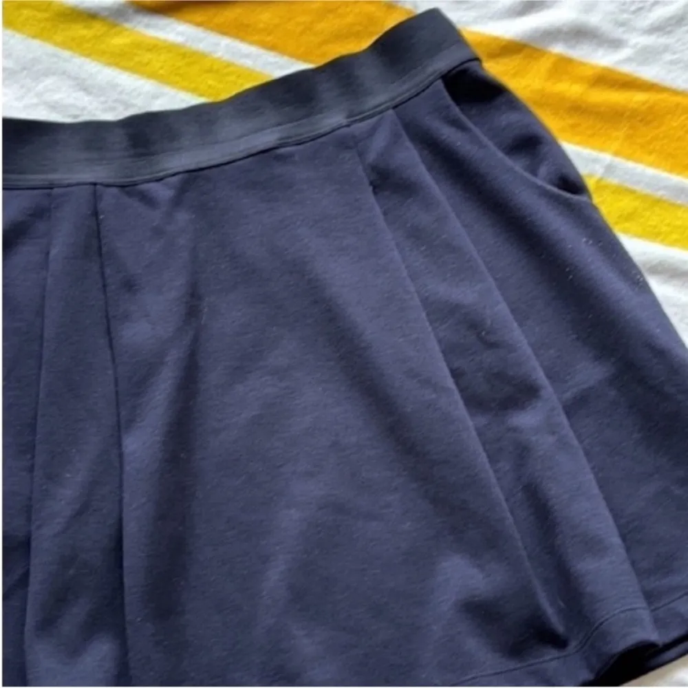 GAP Blue Skater Mini Skirt with Pleats - Image 4