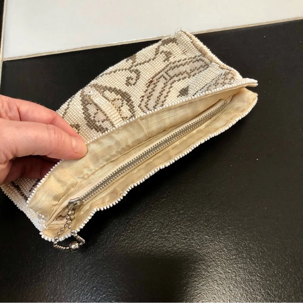 Vintage Beaded Belt Loop Bag Clutch Made in Czechoslovakia Ivory Cream White - Image 7