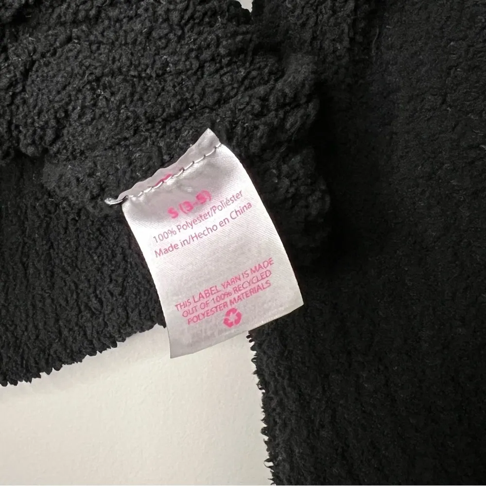 No Boundaries Black V-Neck Cardigan Sweater - Image 7