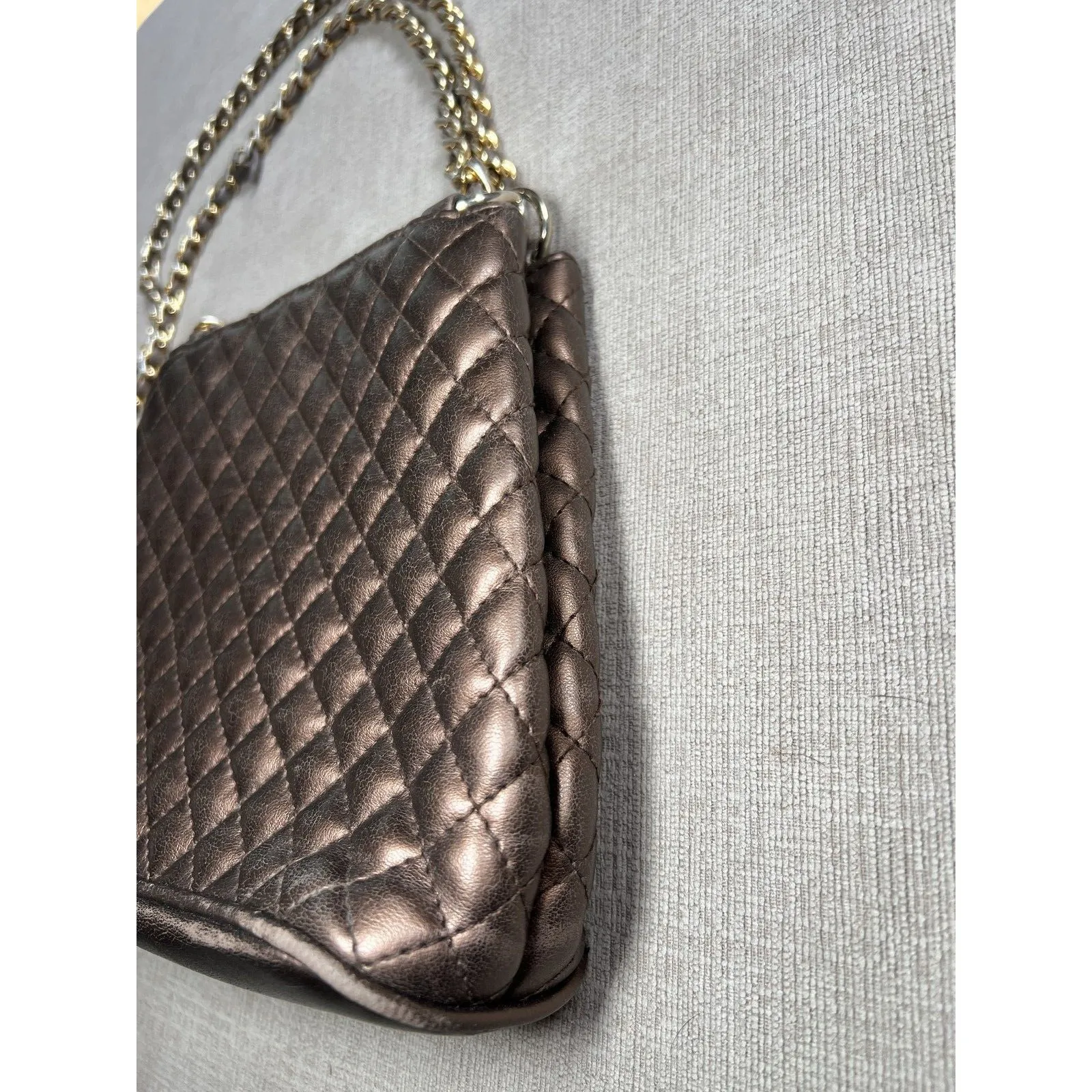 Lord & Taylor Quilted Chain Shoulder Bag Womens Purse Crossbody Handbag - Image 3