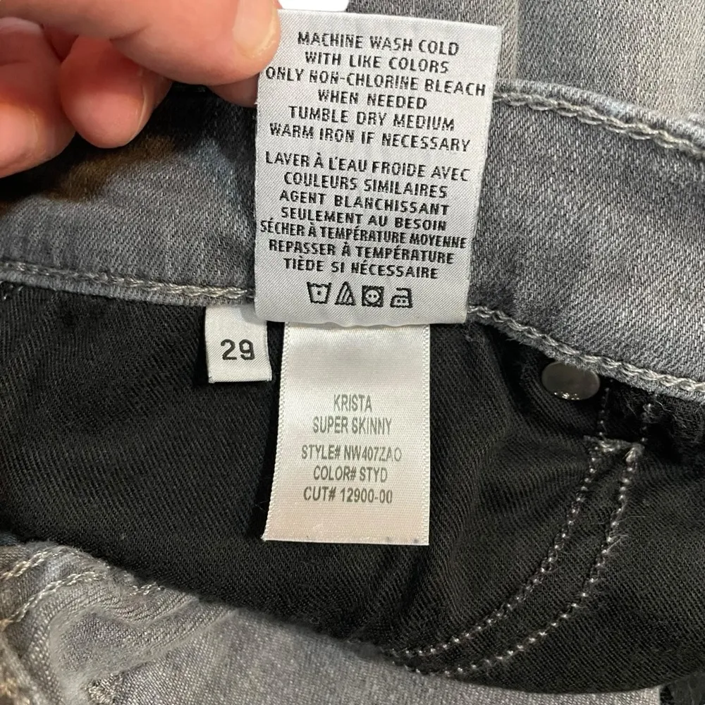 Hudson Krista Low Rise Super Skinny Distressed Jeans in Grey Size 29 - Image 10