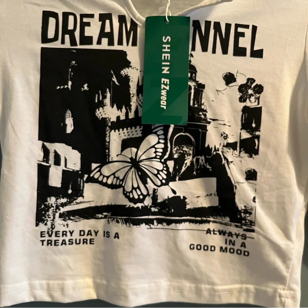 Shein Dream Tunnel Graphic Shirt - Image 5