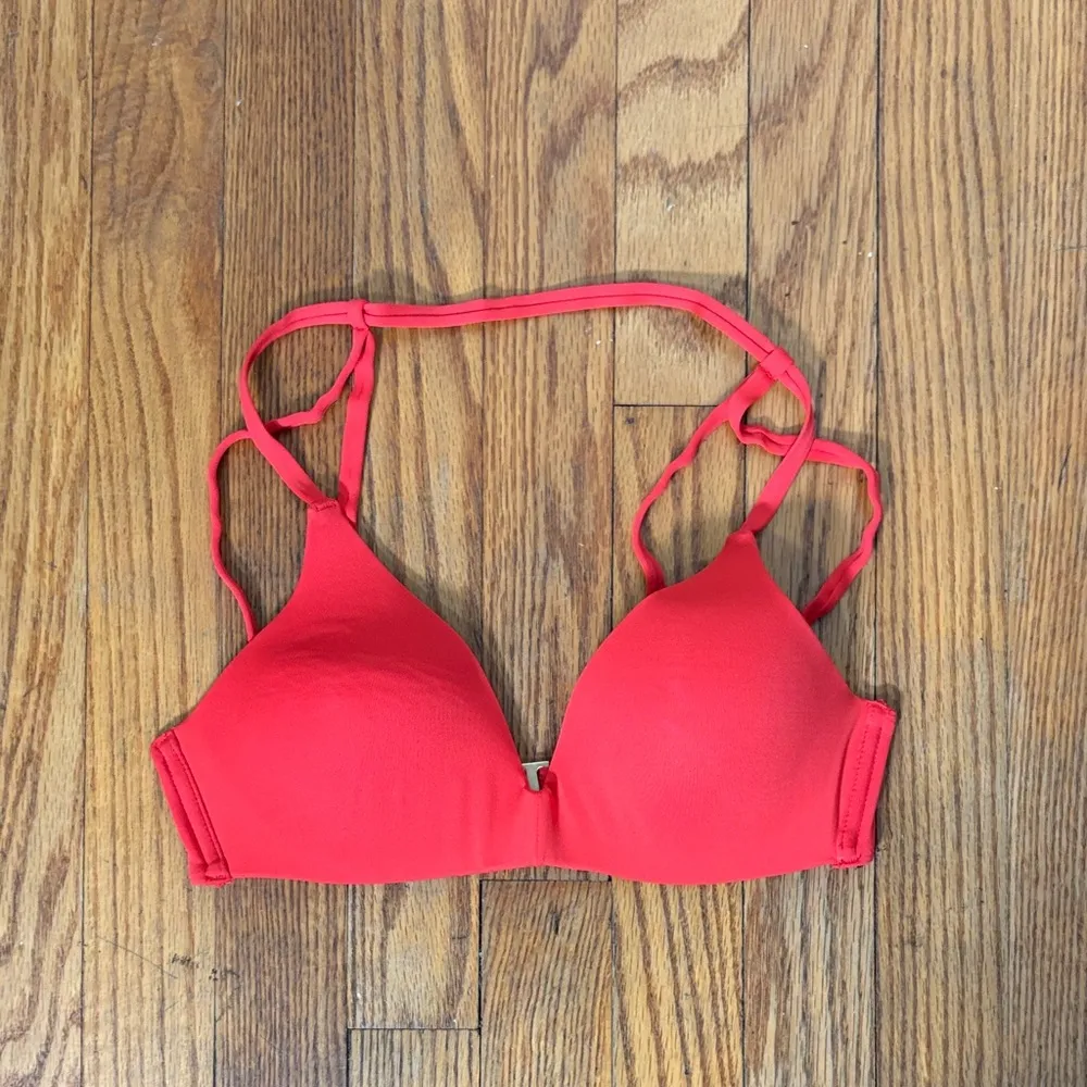 Vince Camuto‎ Women's Standard Molded Bikini Top Poppy Red Size XS NWOT strappy - Image 2