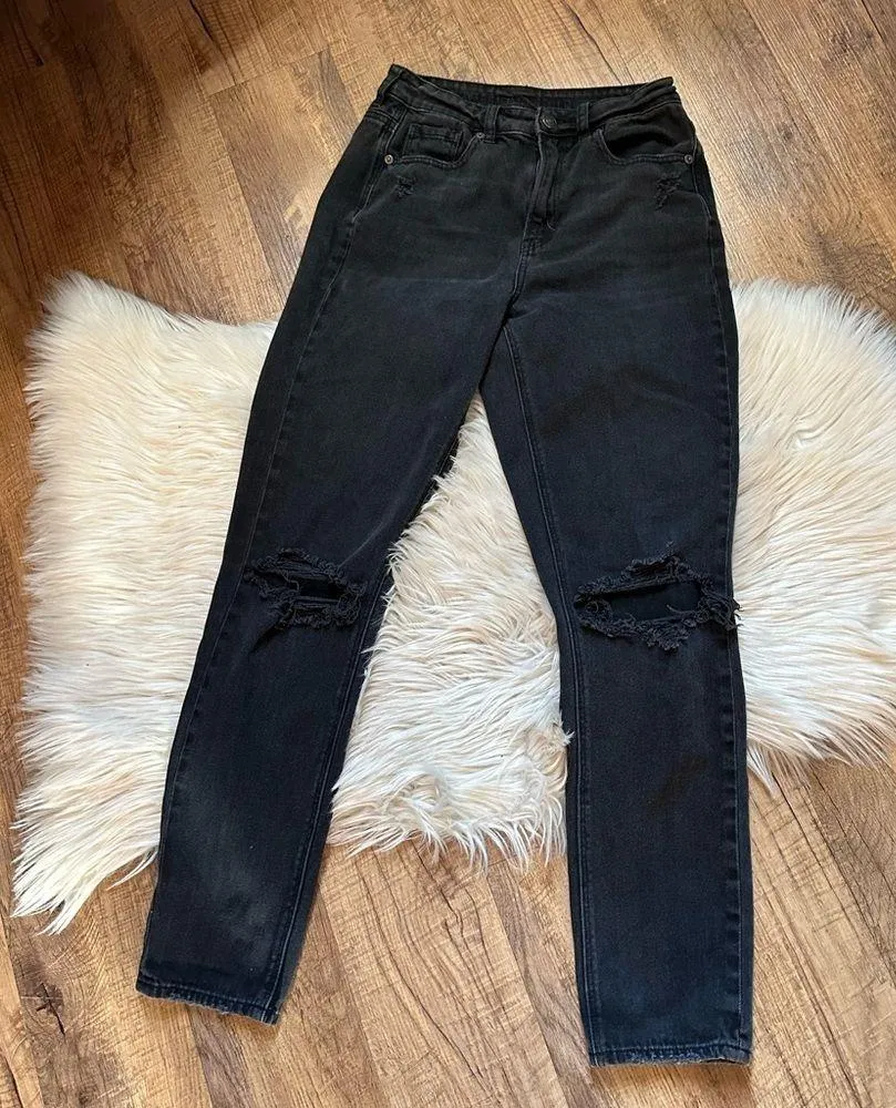 AMERICAN EAGLE Black Mom Jeans - Image 7