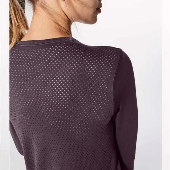 Lululemon Breeze By Long Sleeve- Cherry Cola- Size 10 - Image 4