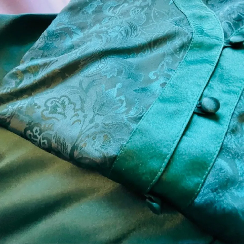 Victoria's Secret Vintage Gold Label Jacquard Floral Satin Pajamas Small - Image 2