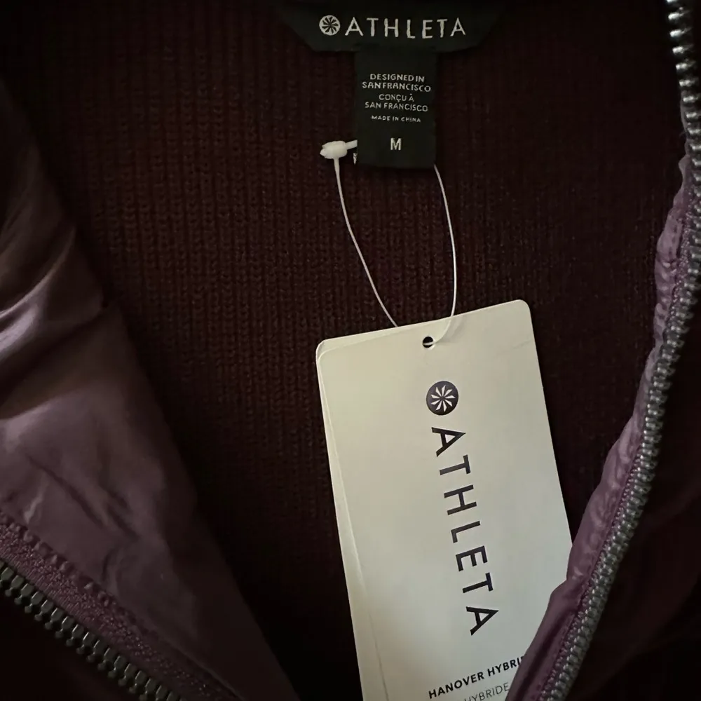 Athleta Hanover Hybrid Vest - Image 10