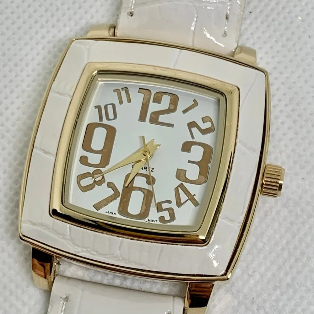 Women Bwc gold white tone wrist watch quartz analog 36mm square running - Image 3