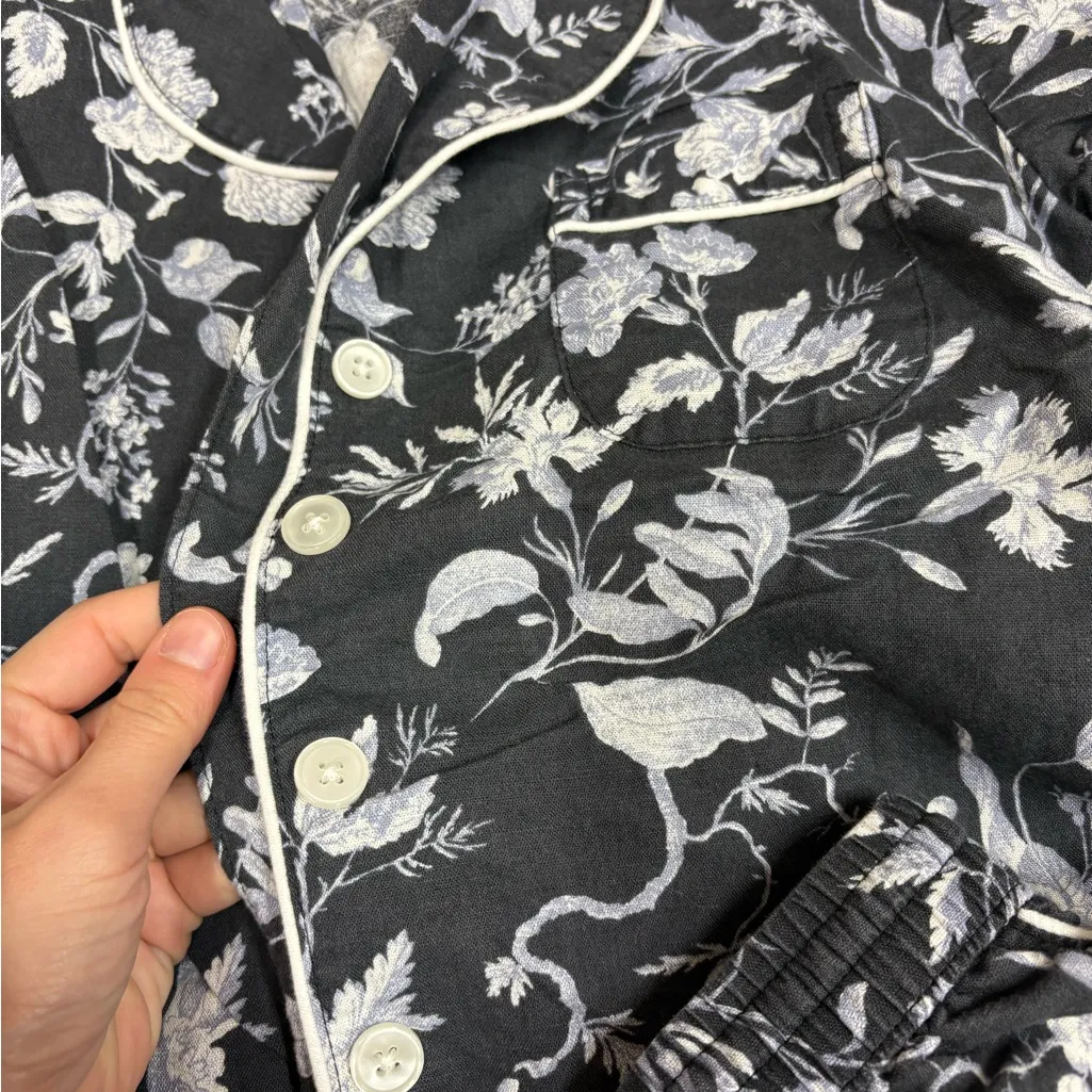 Banana Republic Blue Floral Set - Image 4