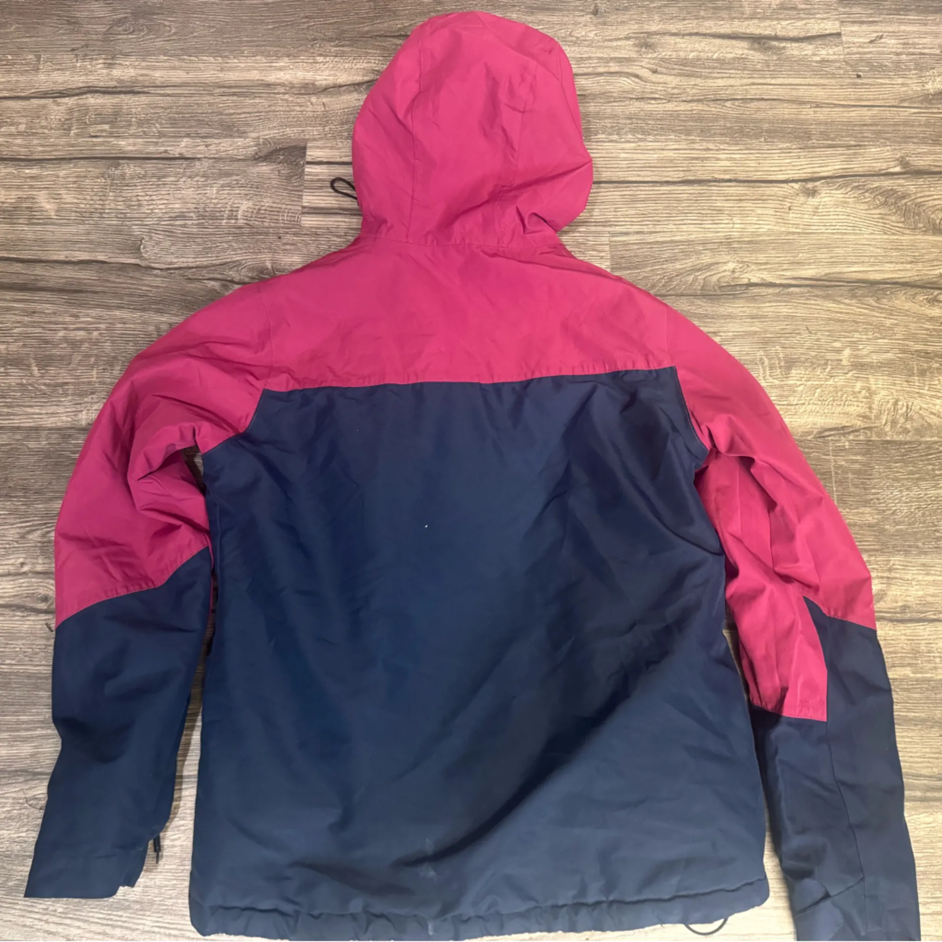 Women's Two - Image 5