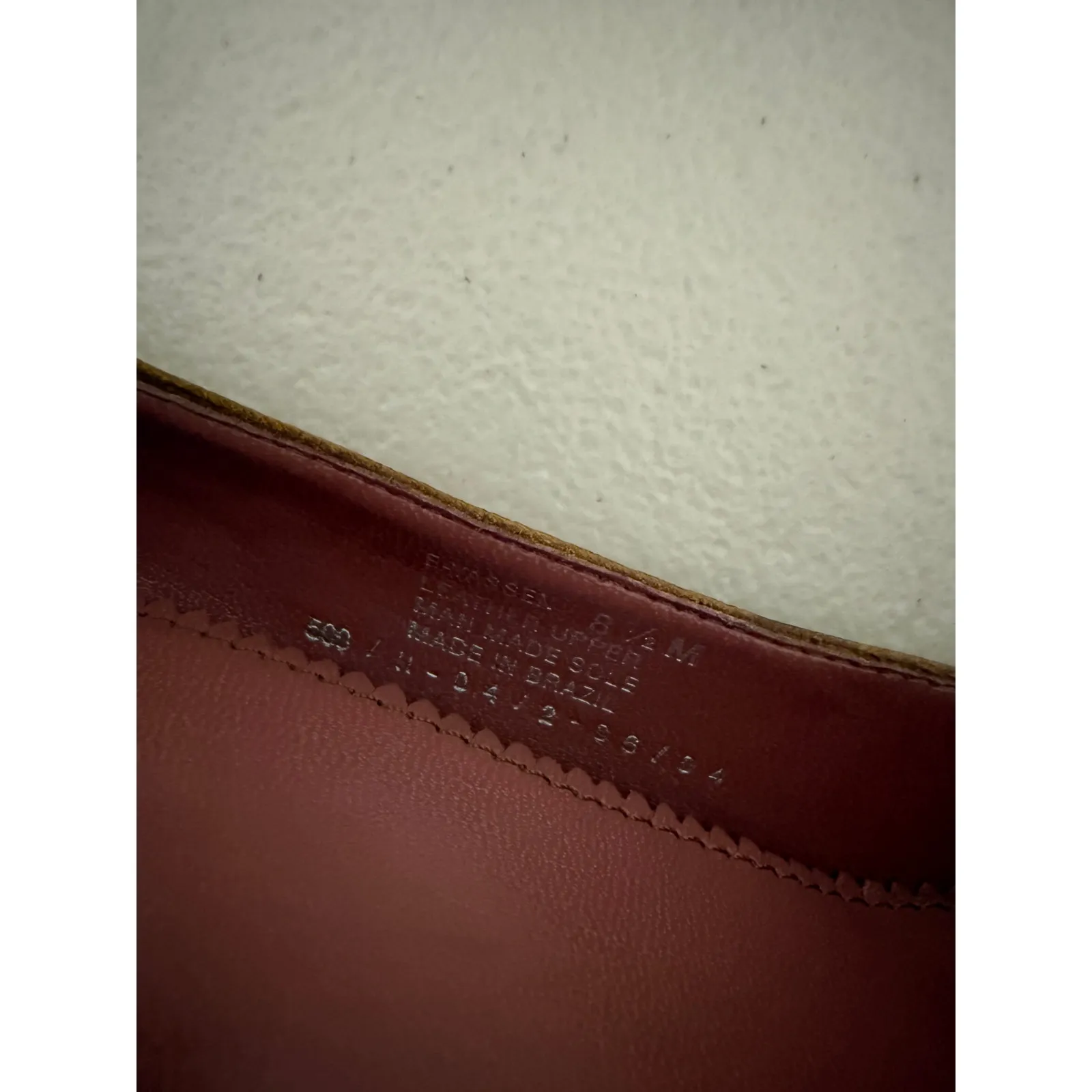 Etienne Aigner Brown Tan Leather Square Toe Bow Low Block Heels Pumps 8 1/2 - Image 6