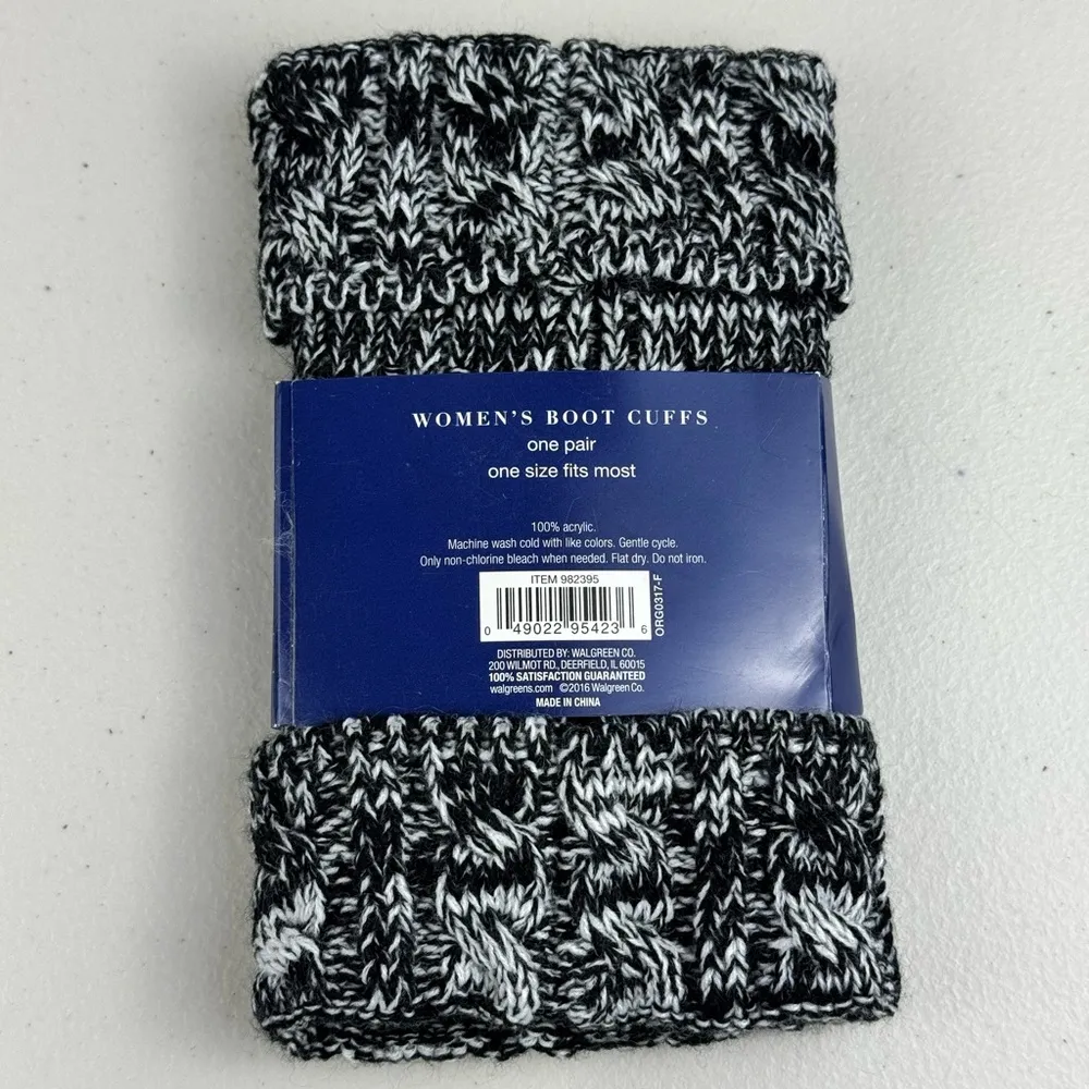 West Loop Black and White Women’s Boot Cuffs One Size - Image 2