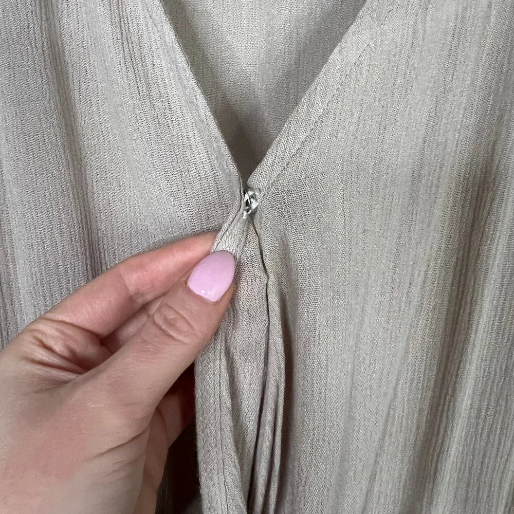 Umgee Lace Trim Surplice Front Beachy Coastal Romper Beach Cover Up Sz Large - Image 6