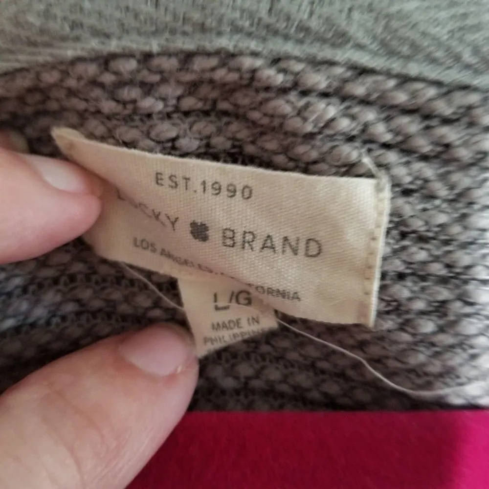 Lucky Brand L Gray Off Shoulder Lightweight Gray Sweater - Image 3