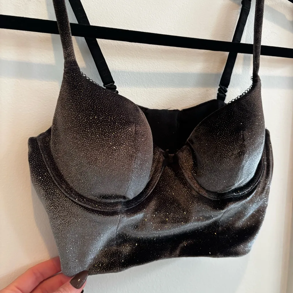 Victoria's Secret Grey Velvet Sparkly Y2K Lined Demi Bra Size 34B Shaping Boning - Image 3
