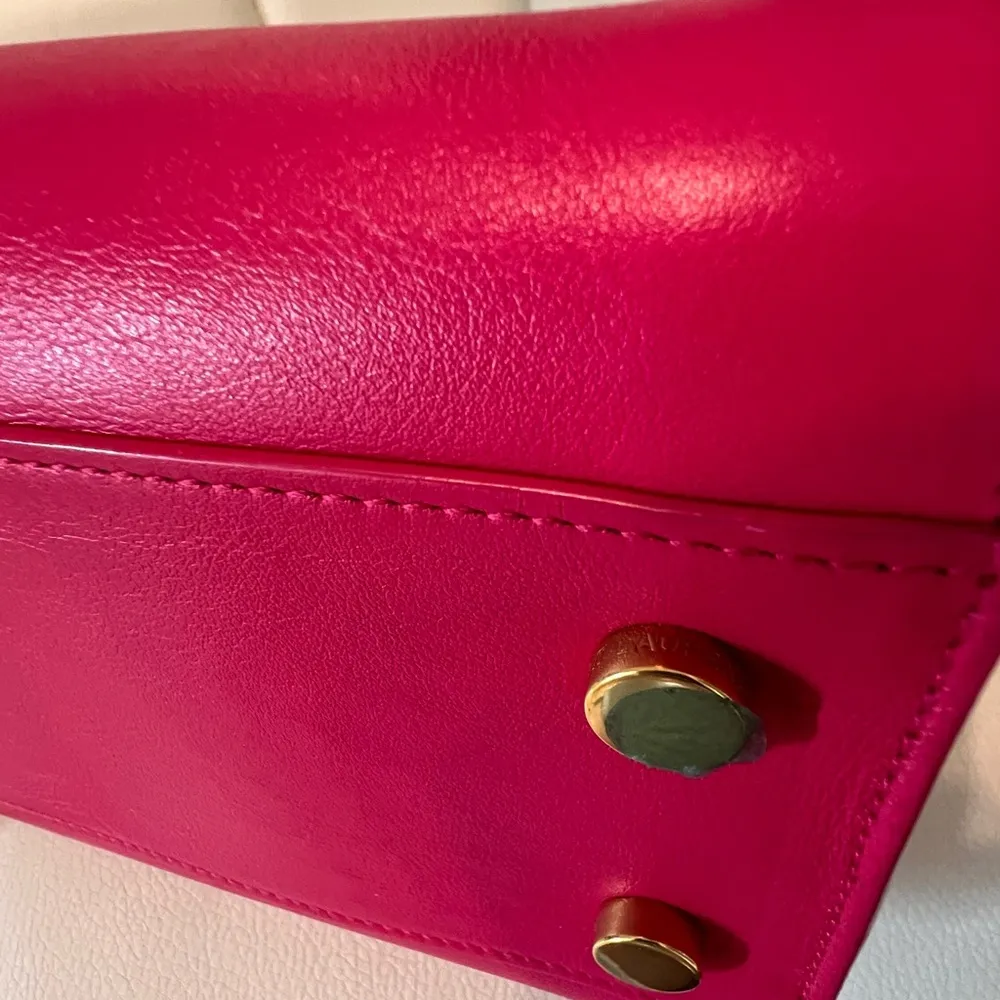 Saint Laurent Pink Satchel Bag with Gold Hardware - Image 6