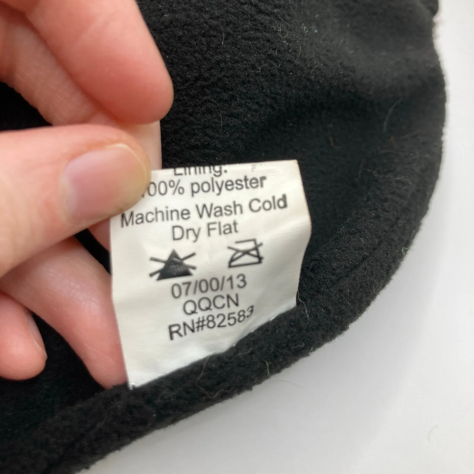 Turtle Fur Adult OS Red/Pink Colorblock Knit Fleece Lined Trapper Hat FLAW Ski Red - Image 8