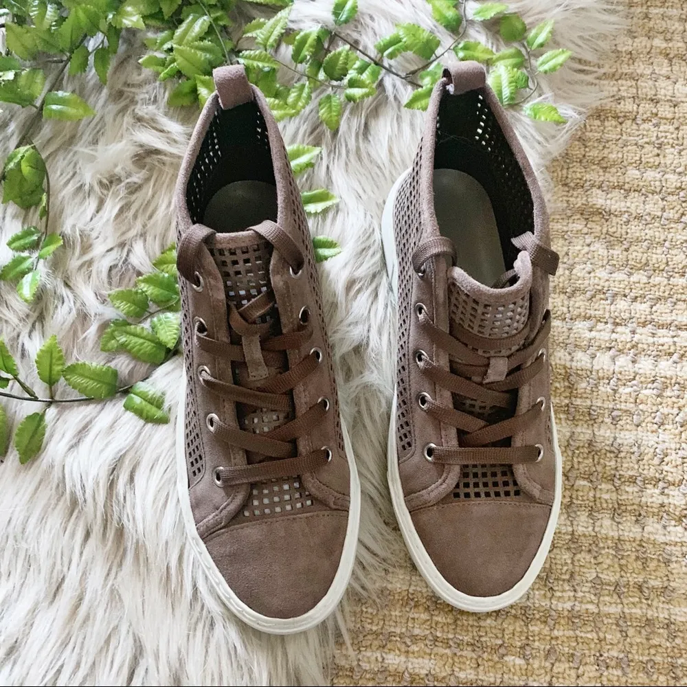 1 State Leather Perforated Sneakers Taupe … - Image 5