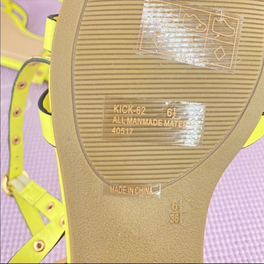 Bamboo Kick 62 Pyramid Stud Gladiator Sandals 6.5 Yellow Square Toe - Image 9