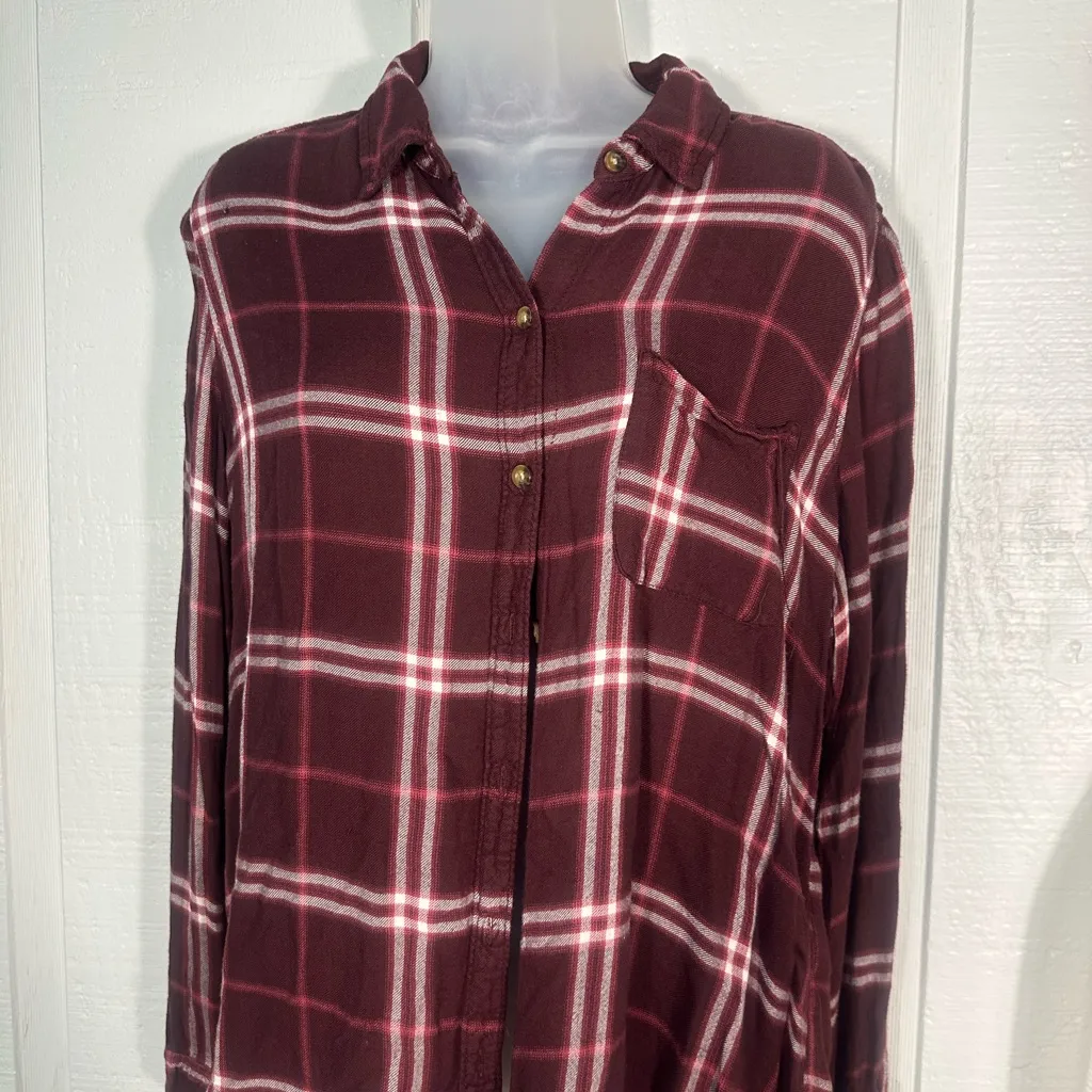Abercrombie & Fitch Women’s Burgundy Plaid Top Size Large EUC - Image 4