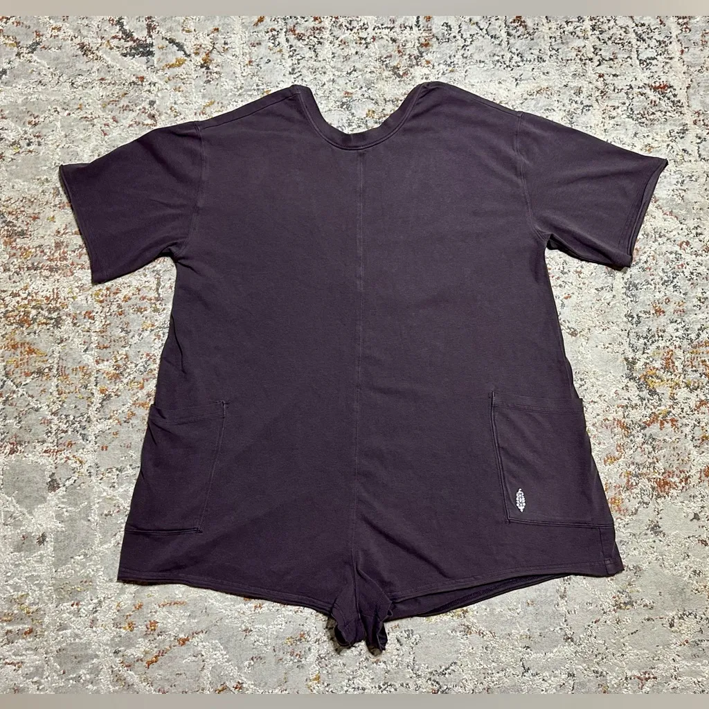 Free People Hot Shot Tee Romper in Dark Espresso size Small oversized Brown - Image 12