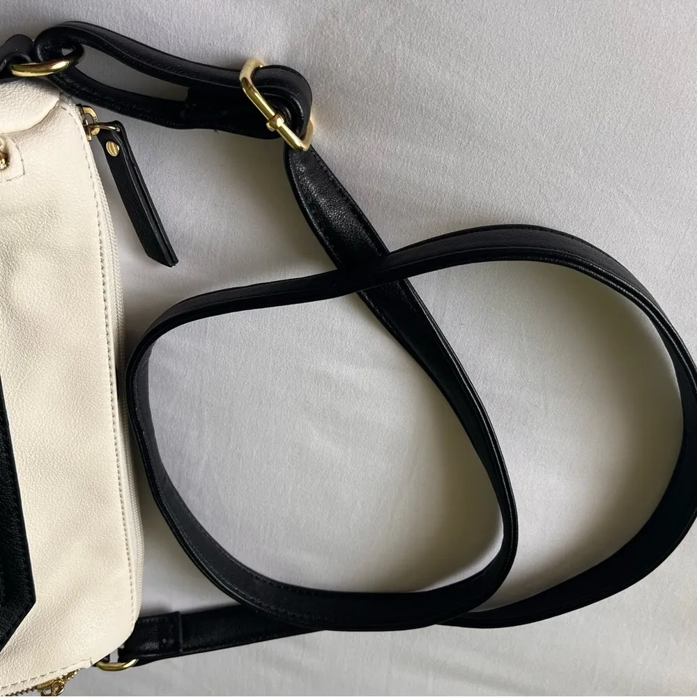 Nicole Miller Multi Zipper Pocket Purse Black and White Crossbody Capsule - Image 6