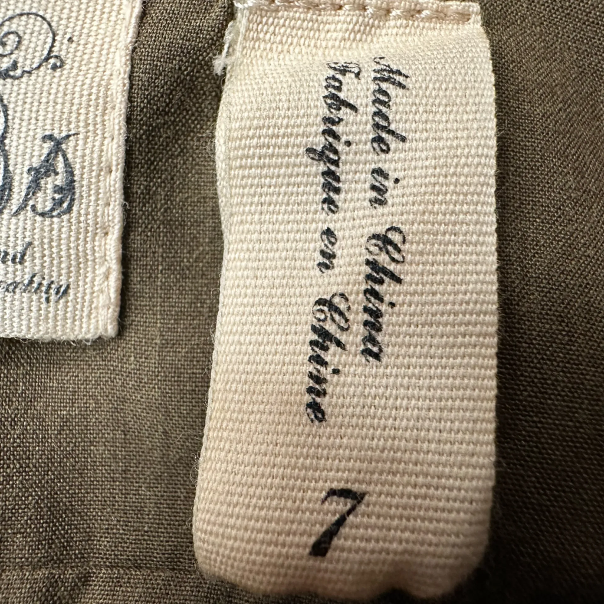 Guess 100% Silk Brown Hot Pink Floral Fit & Flare Dress Size 7 Feminine Summer‎ - Image 7