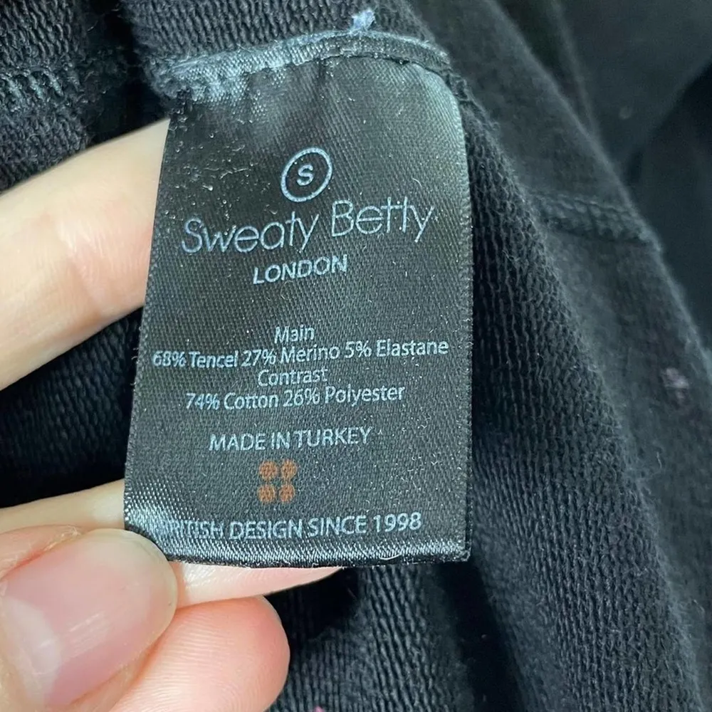 Sweaty Betty Rhythm Merino Black Hoodie Size Small - Image 14