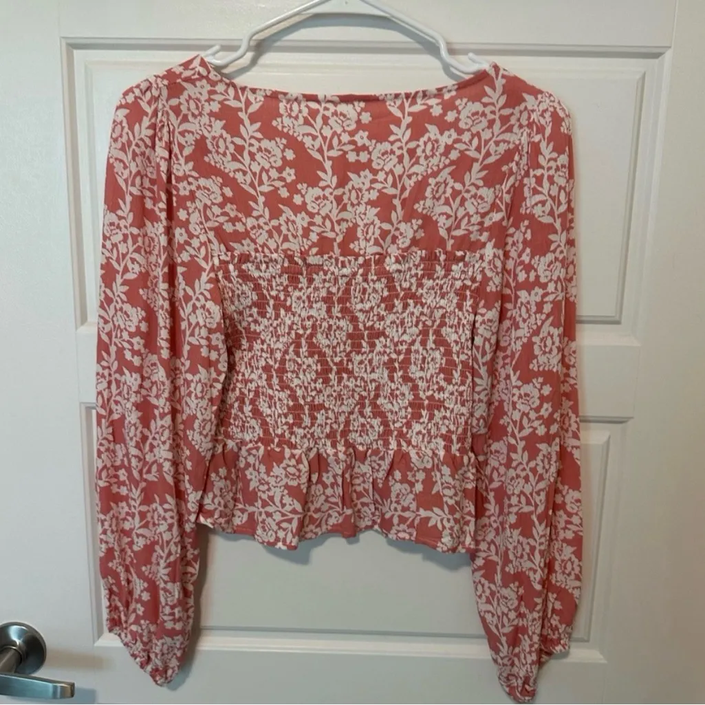 SHEIN Pink Floral Smocked Blouse - Image 5