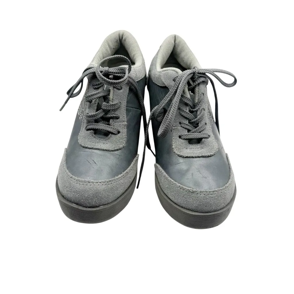 Volatile Y2K Suede Rhinestone Platform Sneakers size 8 Gray - Image 2