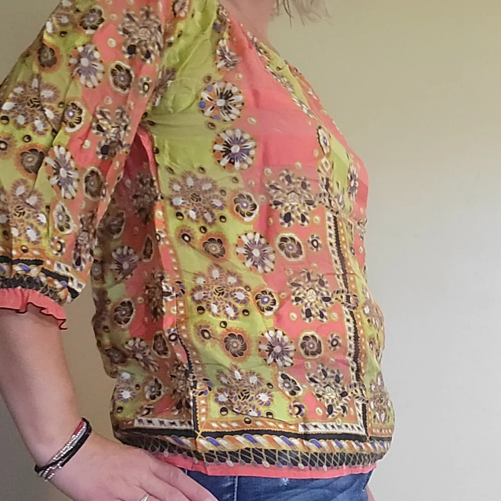 Anthro Fei damask medallion silk blouse size medi - Image 9