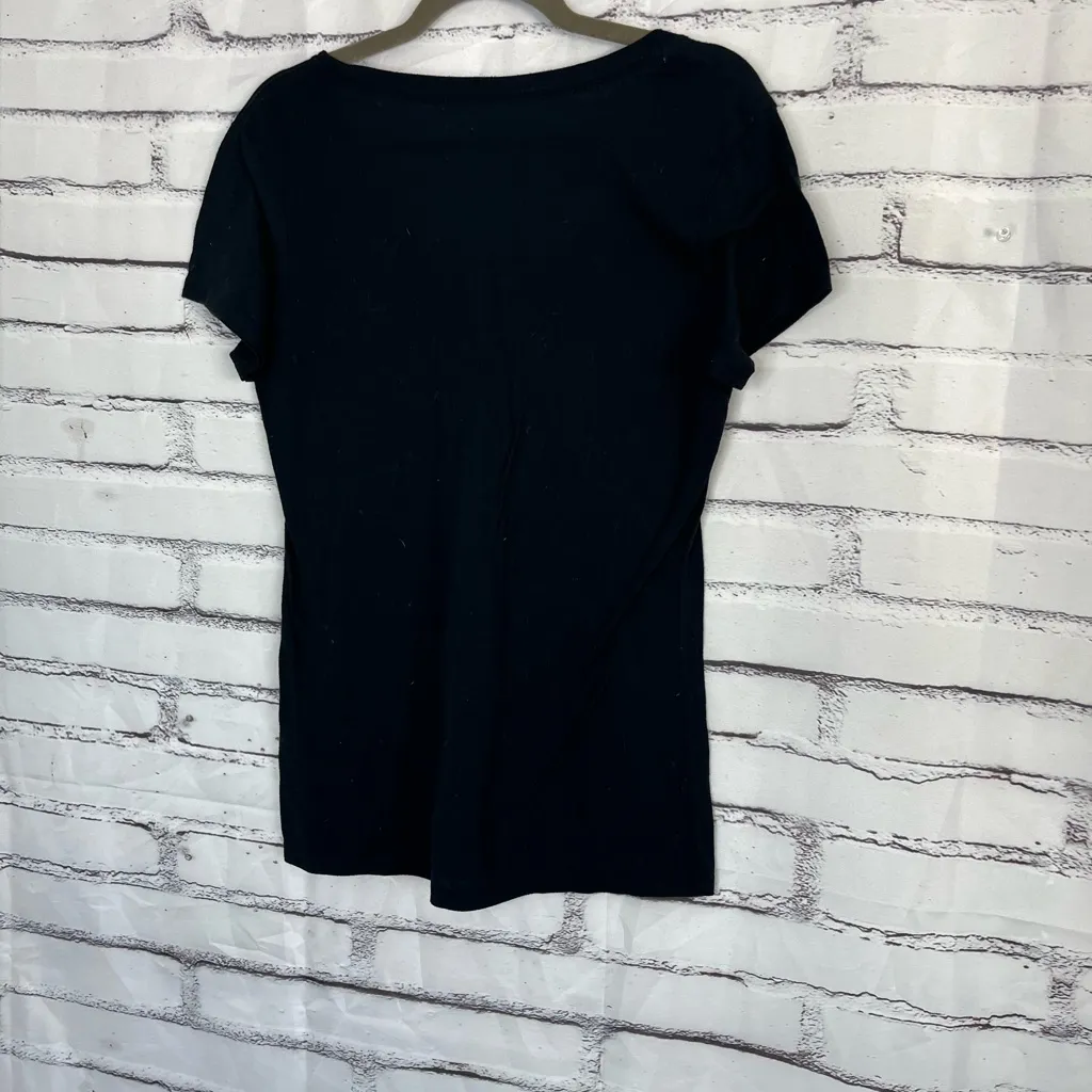 True Religion Rhinestone Logo V-Neck T-Shirt Women’s L Black Short Sleeve Tee - Image 9