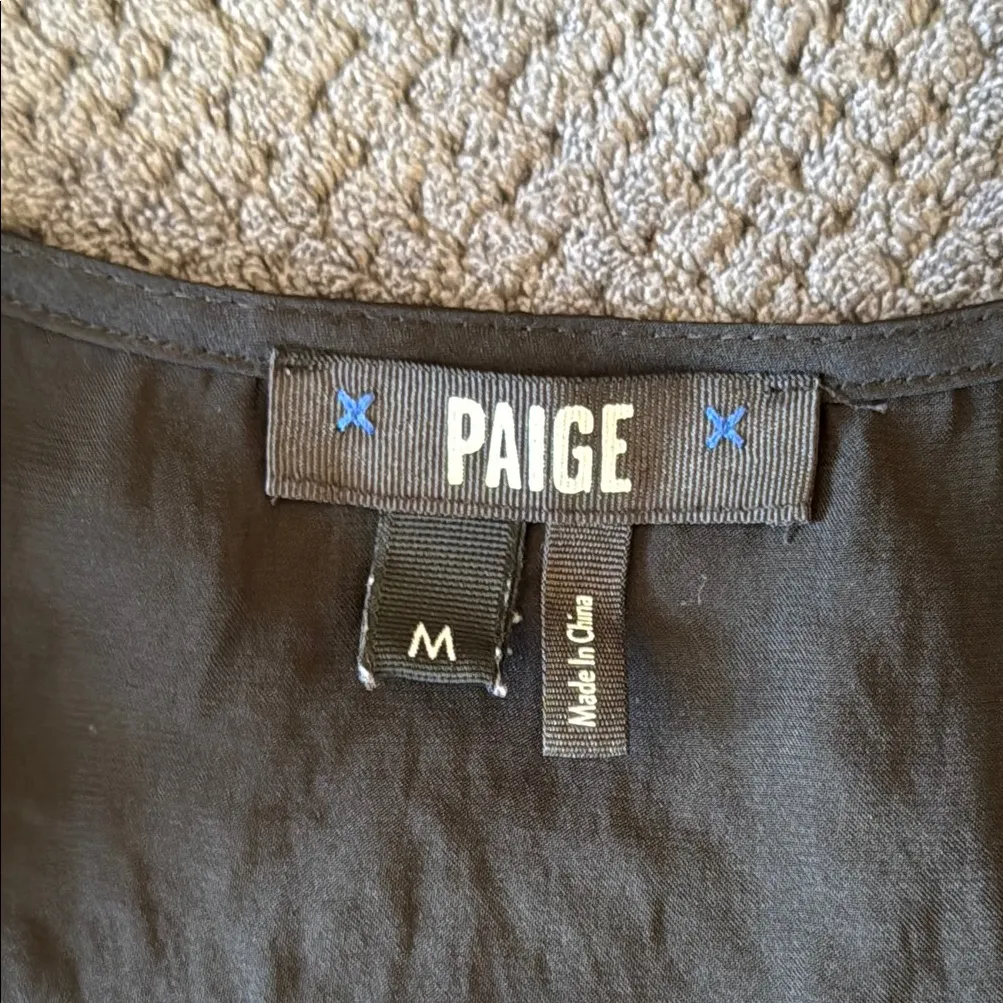 Paige Black Short Sleeve‎ Button Front Blouse Medium - Image 3