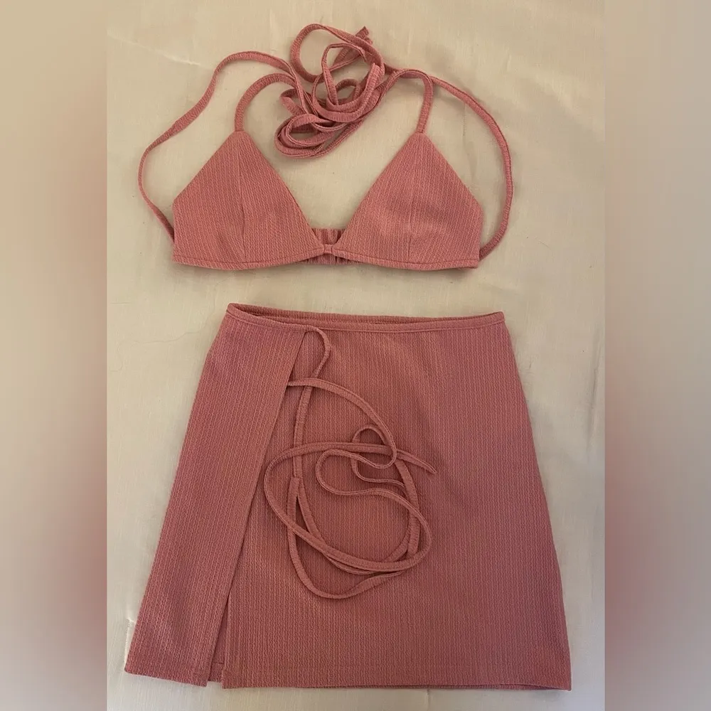 Self Tie Backless Halter Top & Wrap Skirt Set, Coral Pink, Size XS, NWOT - Image 7