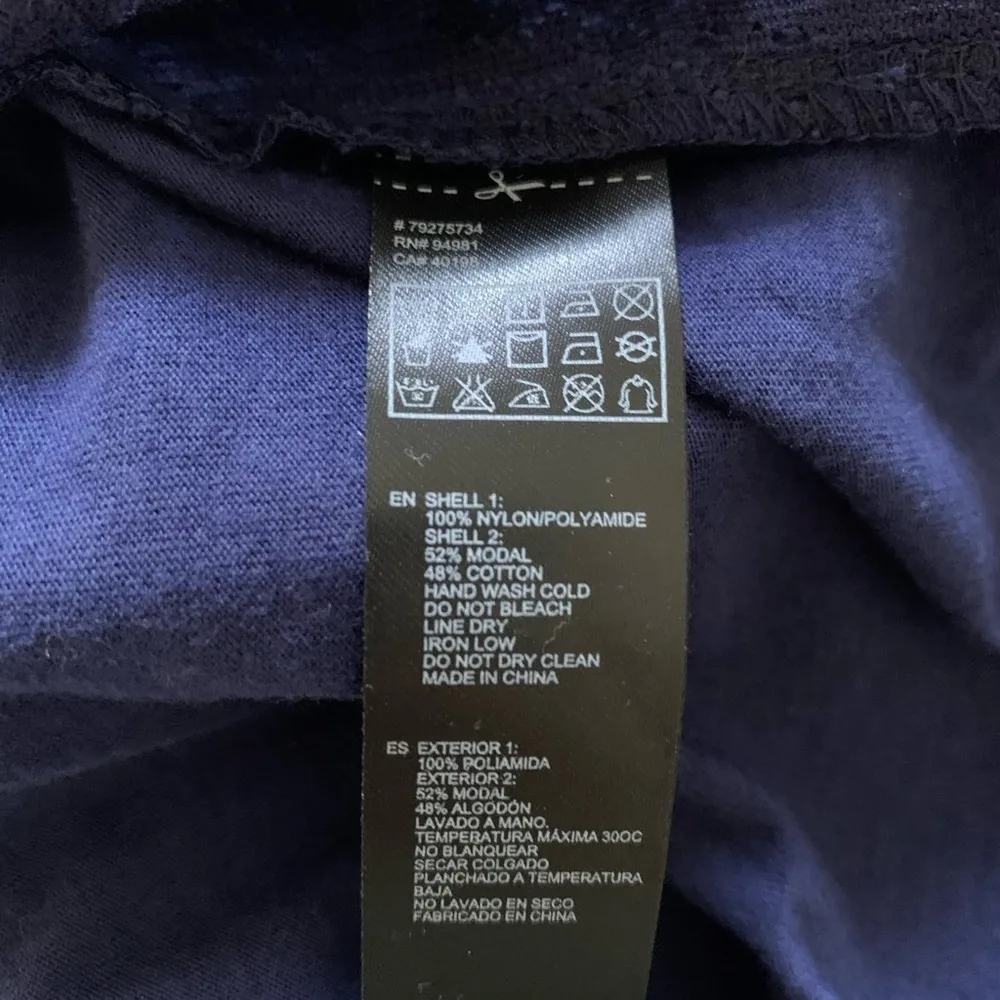 Forever 21 Navy Blue Lace Floral Long-sleeve Top Medium - Image 6