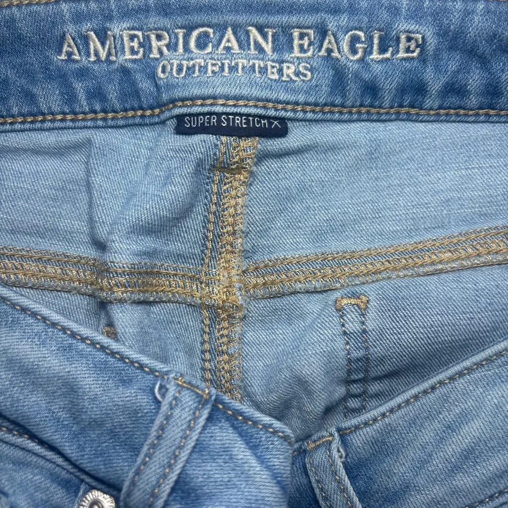 American Eagle Women's Next Level Stretch Denim Jean Shorts Size 0 High V-Rise - Image 3