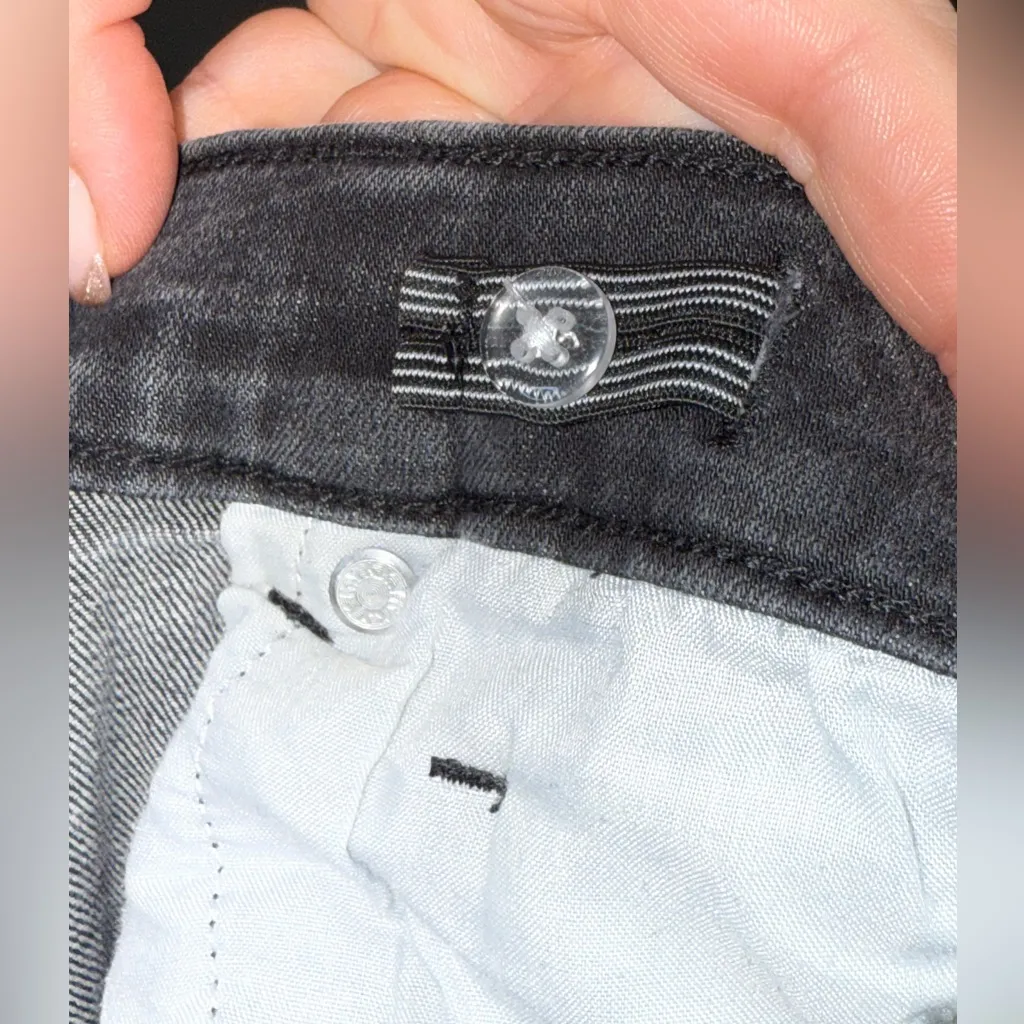 Treasure & Bond Black High-Waisted Jeans - Image 6