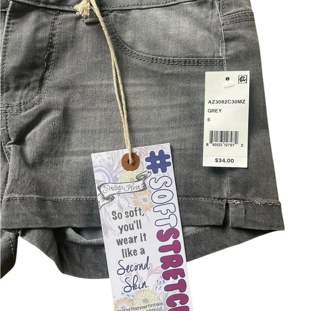 Trendy Gray Junior's Shorts - Image 2