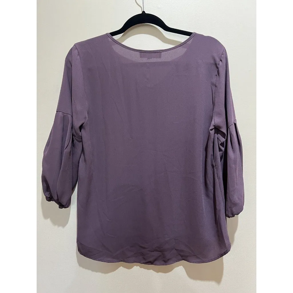 Pink Rose V-Neck, 3/4 Sleeve Top ~ Purple ~ Size Medium - Image 2