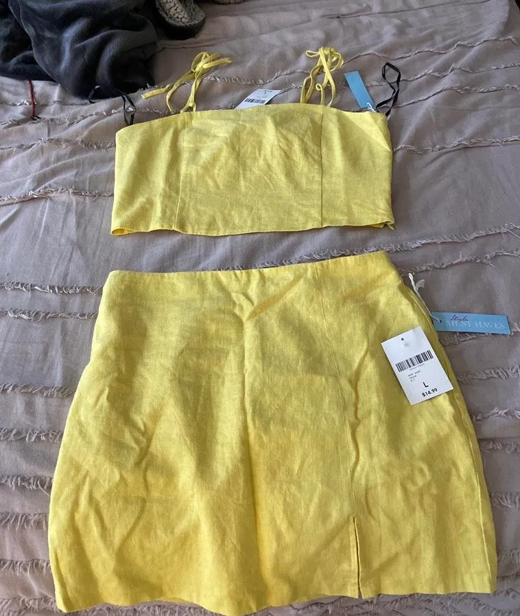 Forever 21 2 Piece Set - Image 2