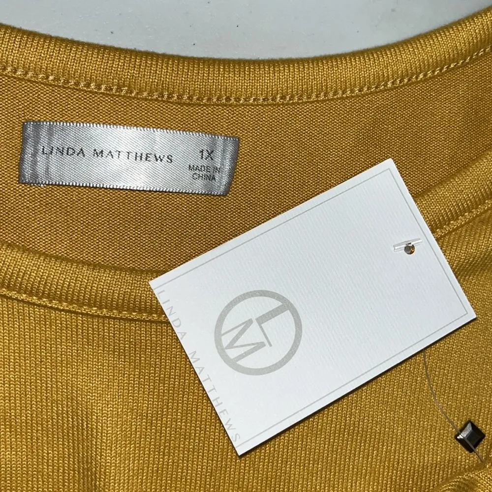 Linda Matthews NWT Size 1X Golden Yellow - Embellished Knit Top Shirt - Image 5