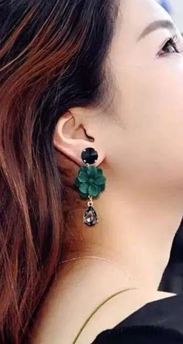 Women's Green Flower Crystal Teardrop Dangle Drop Earrings - Image 5