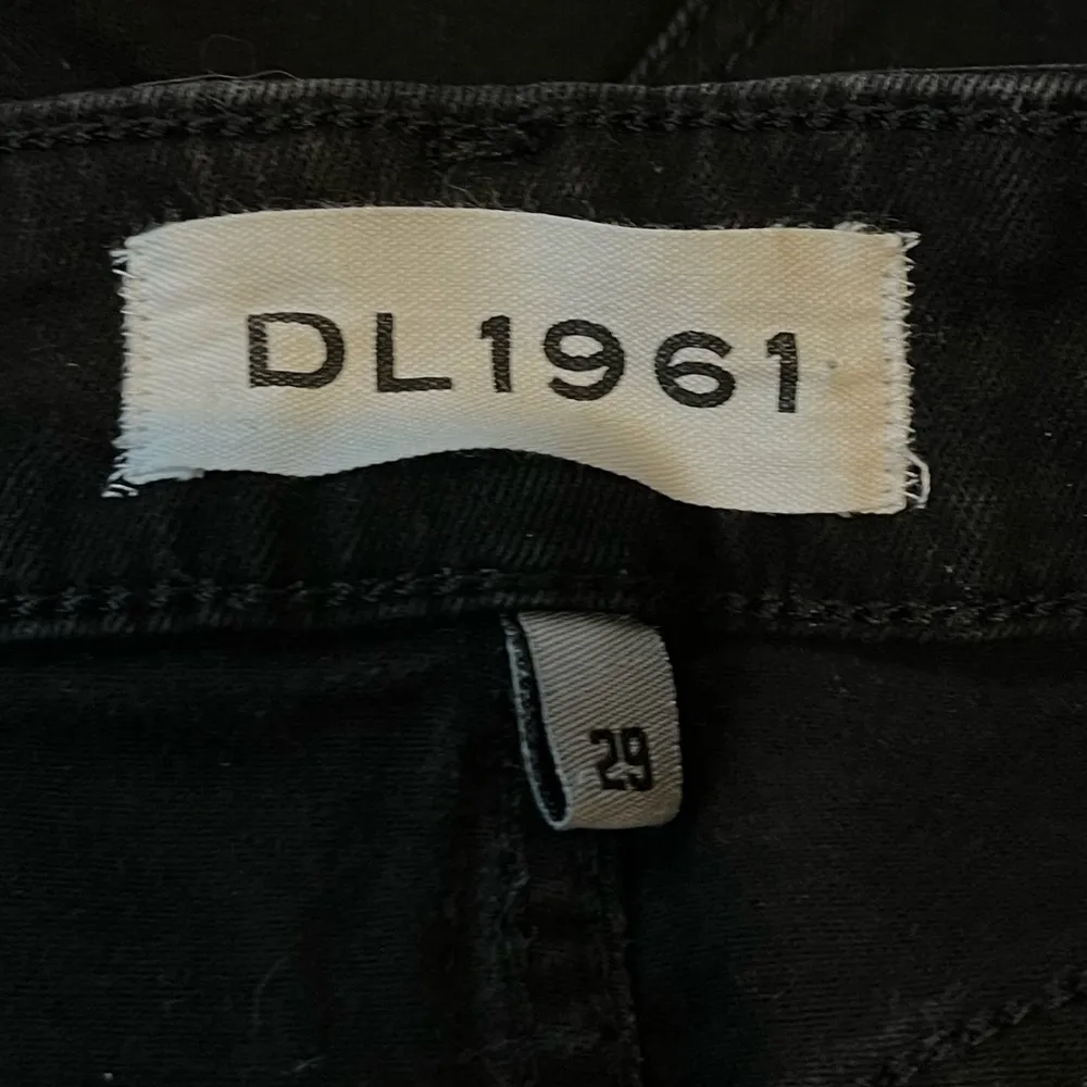 Dl1961 Emma Power Leggings Skinny Distressed Jeans Black Size 29 - Image 4