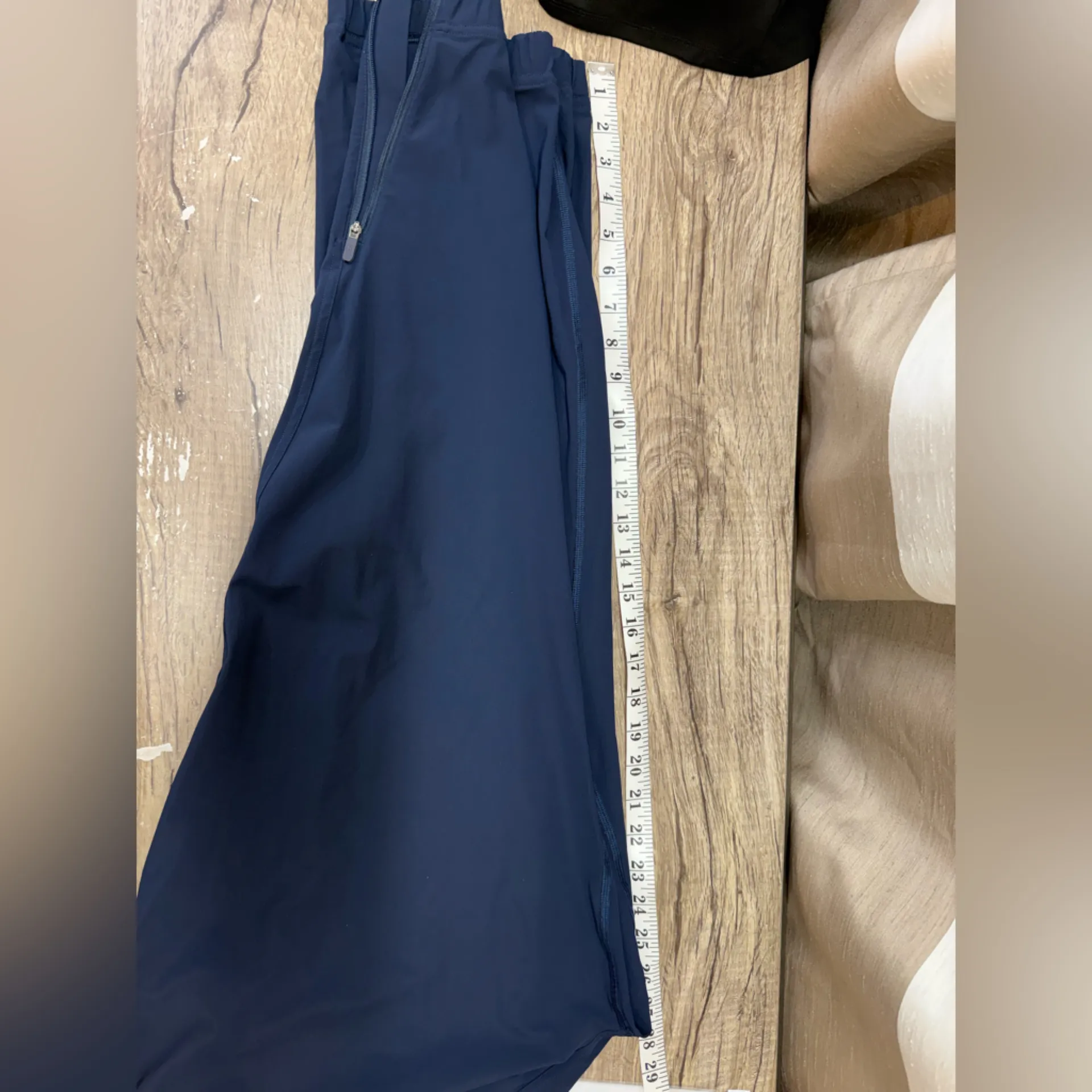 Lululemon  Adapted State Jogger
True Navy size 14 - Image 4