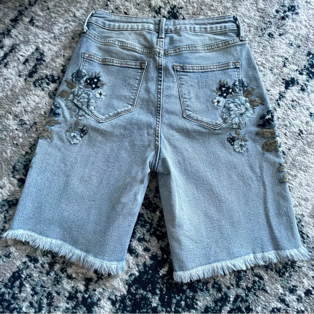 Driftwood Shorts - Image 5