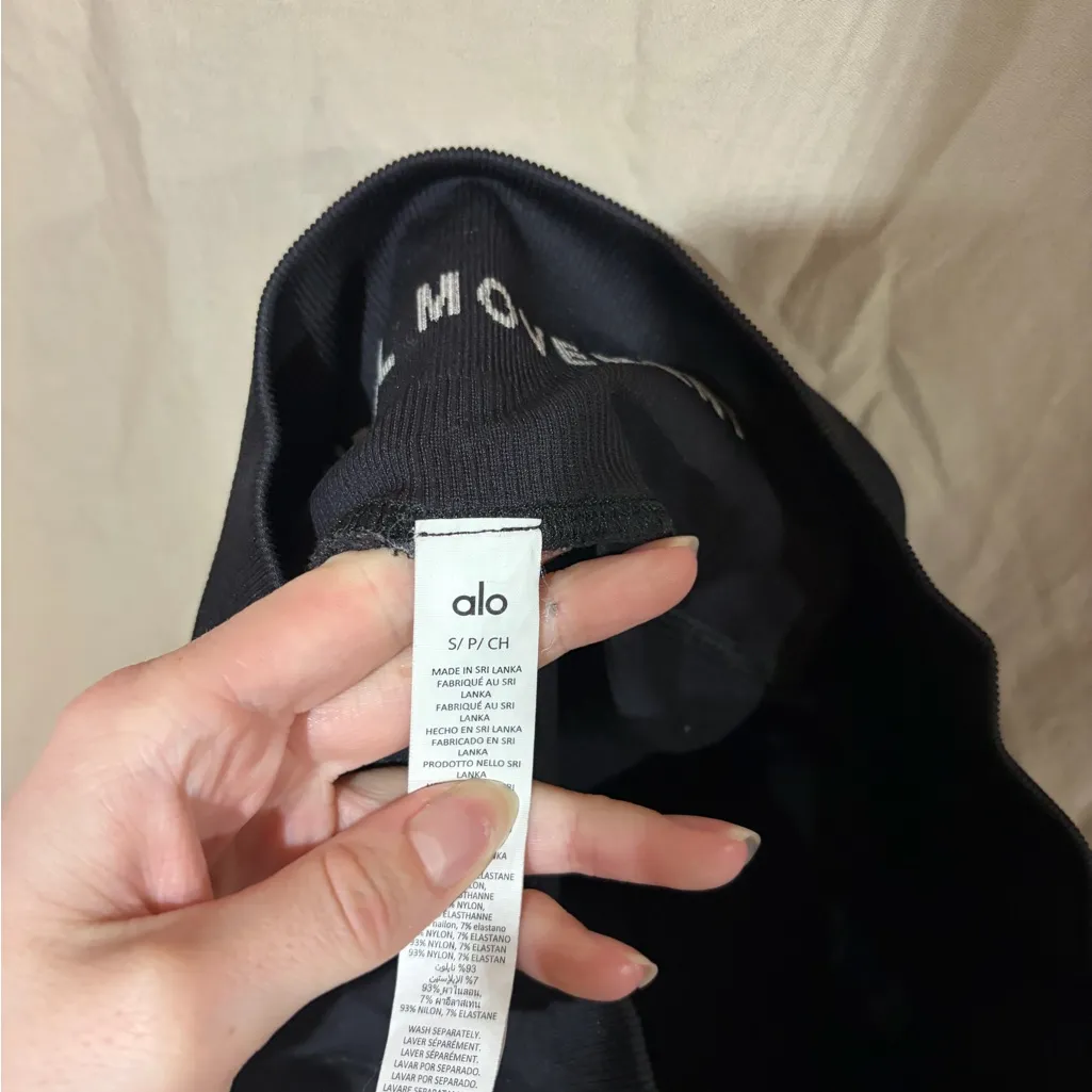 Alo biker shorts - Image 3